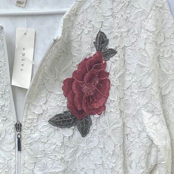 ADIVA White Lace Zip Jacket with Rose Appliqué Women’s Sz L NWT - Picture 4 of 6